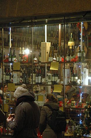 negozio in vendita a Milano in zona Porta Genova