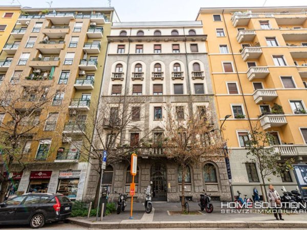 appartamento in vendita a Milano in zona Solari