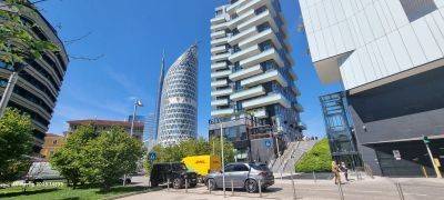 appartamento in vendita a Milano in zona Porta Nuova