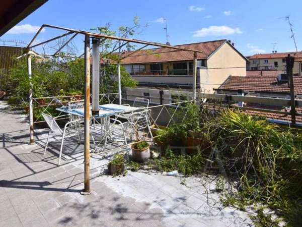 appartamento in vendita a Milano in zona Conchetta