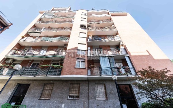 appartamento in vendita a Milano in zona Crescenzago