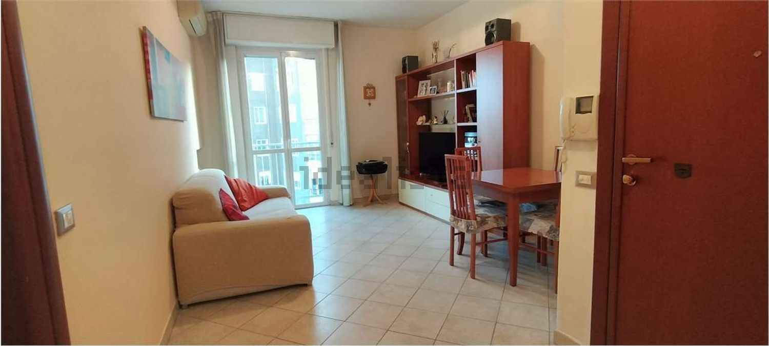 appartamento in vendita a Milano in zona Baggio