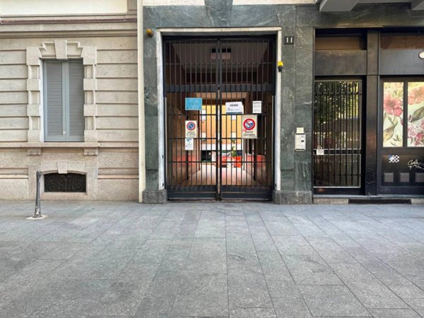 negozio in vendita a Milano in zona Sempione