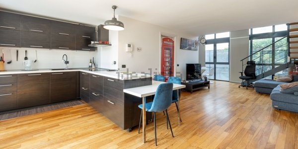 appartamento in vendita a Milano in zona Gorla