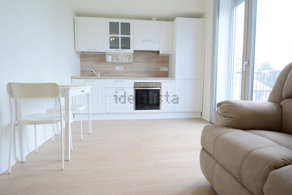 appartamento in vendita a Milano in zona Porta Genova