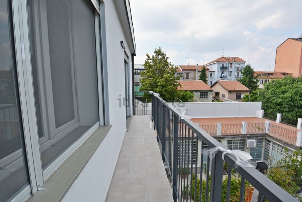 appartamento in vendita a Milano in zona Porta Genova
