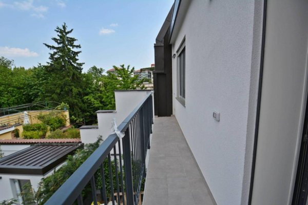 appartamento in vendita a Milano in zona Porta Ticinese