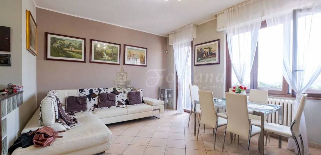 appartamento in vendita a Milano in zona Comasina