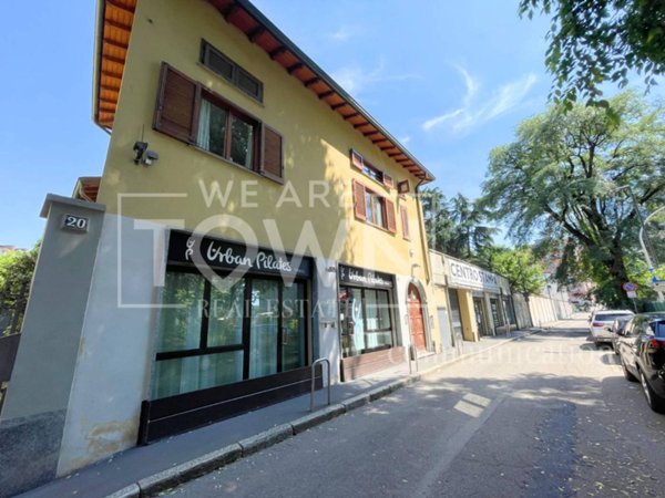 locale di sgombero in vendita a Milano in zona Isola