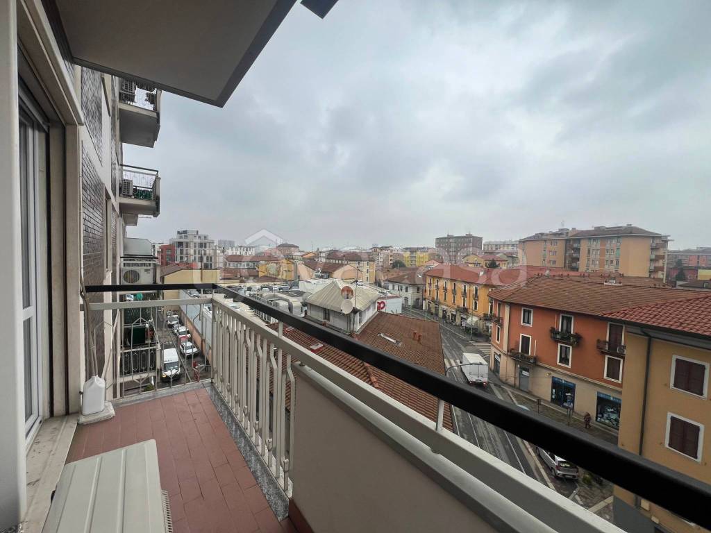 appartamento in vendita a Milano in zona Niguarda