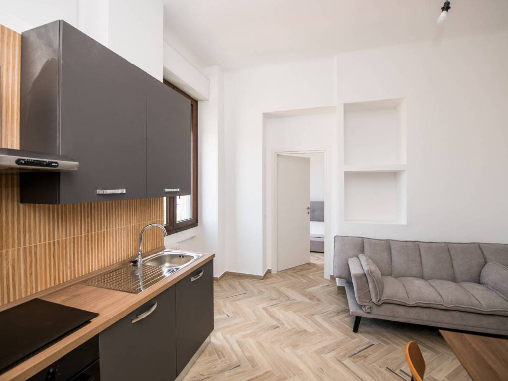 appartamento in vendita a Milano in zona Vigentino