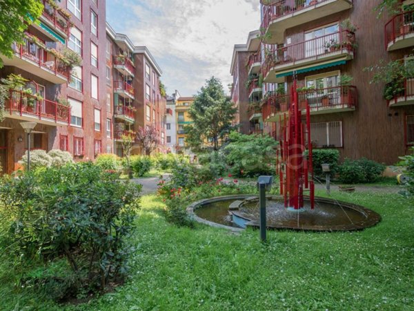 appartamento in vendita a Milano in zona Città Studi
