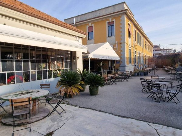 ufficio in vendita a Milano in zona Crescenzago