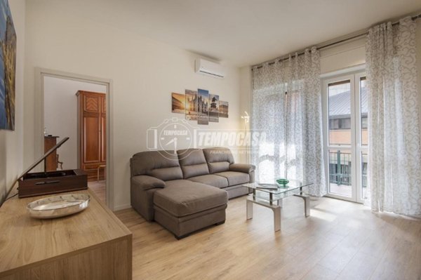 appartamento in vendita a Milano in zona Crescenzago