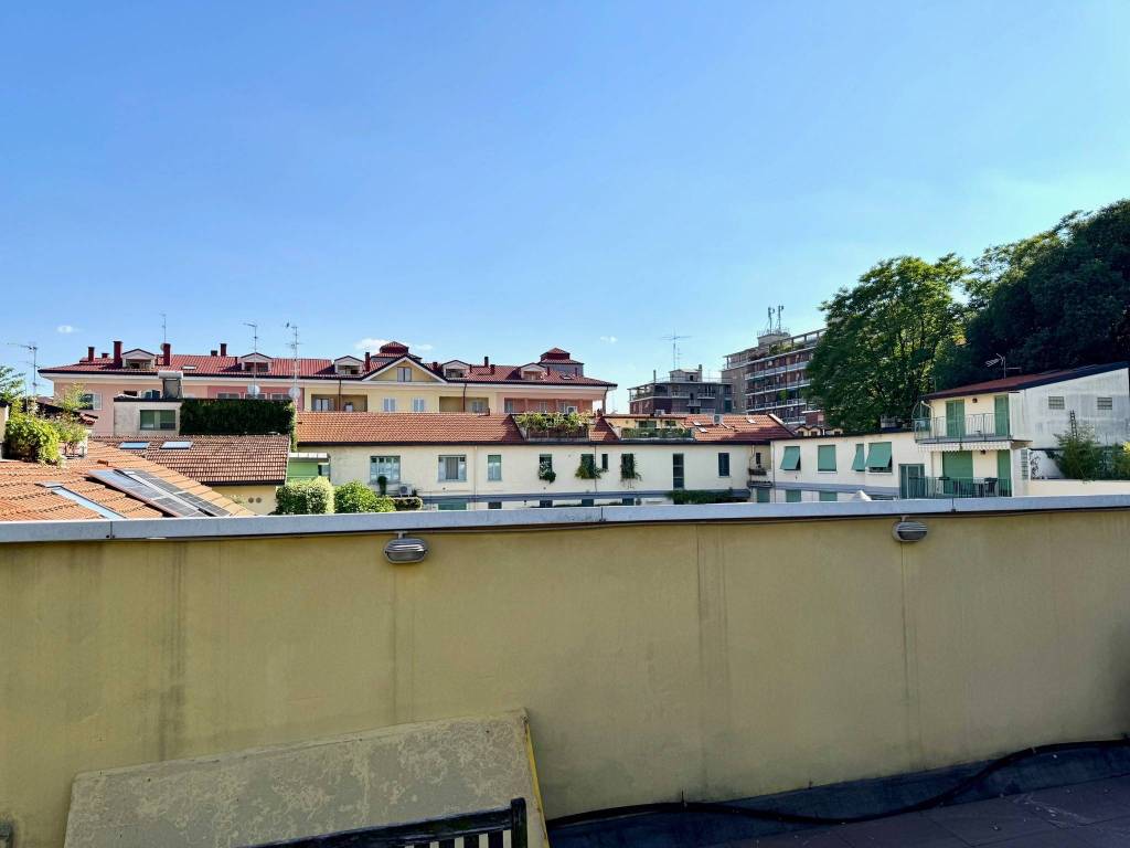 appartamento in vendita a Milano in zona Chiesa Rossa