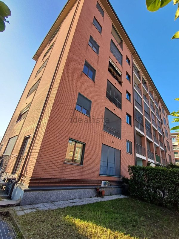 appartamento in vendita a Milano in zona Forlanini