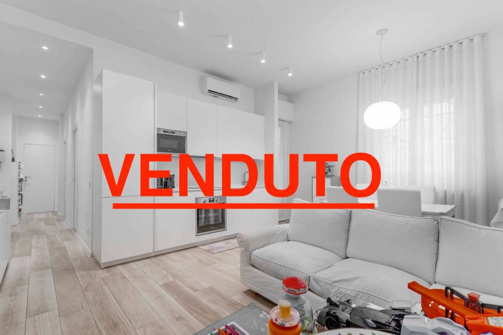 appartamento in vendita a Milano in zona Solari