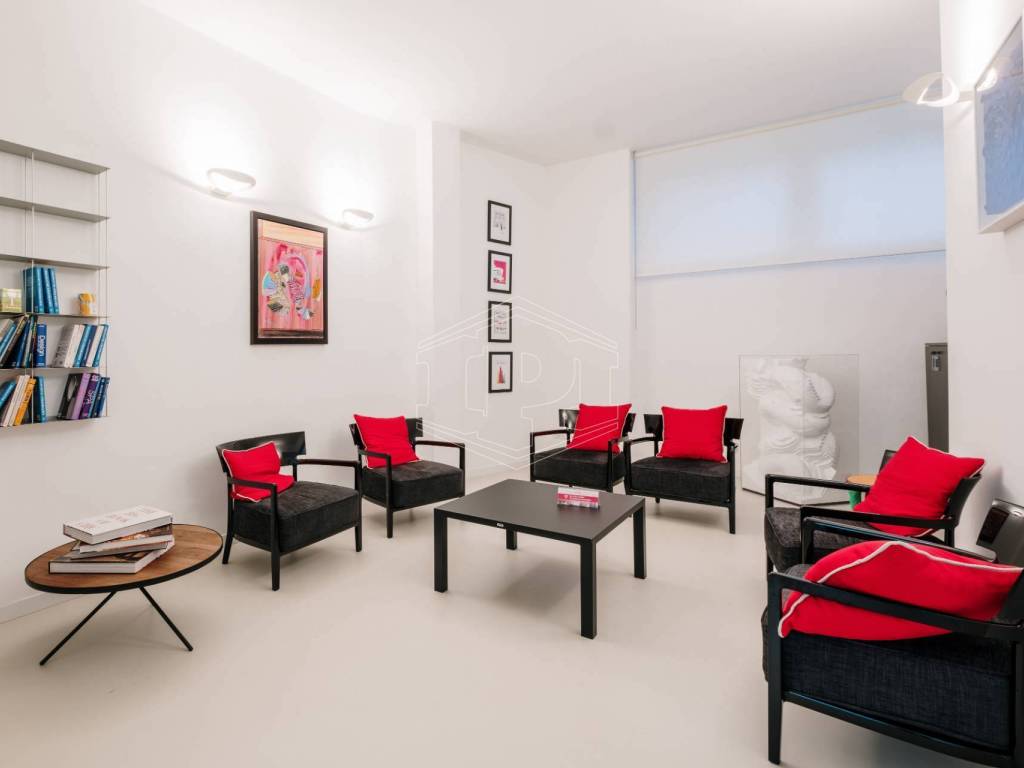 ufficio in vendita a Milano
