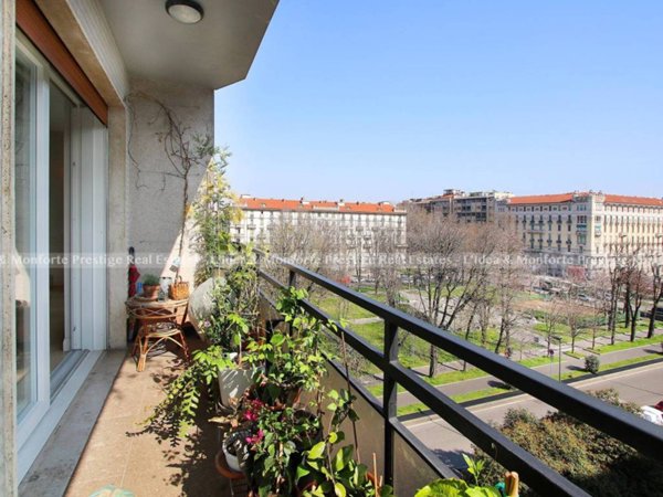 appartamento in vendita a Milano in zona Porta Venezia