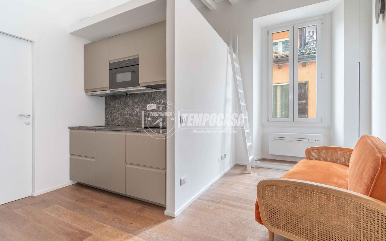 appartamento in vendita a Milano in zona Conchetta