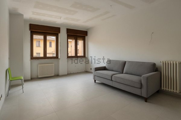 appartamento in vendita a Milano in zona Quarto Oggiaro