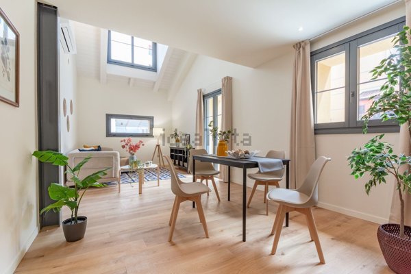 appartamento in vendita a Milano in zona Porta Venezia