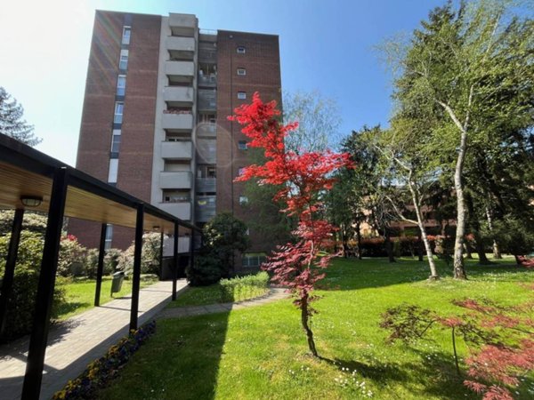 appartamento in vendita a Milano in zona San Siro