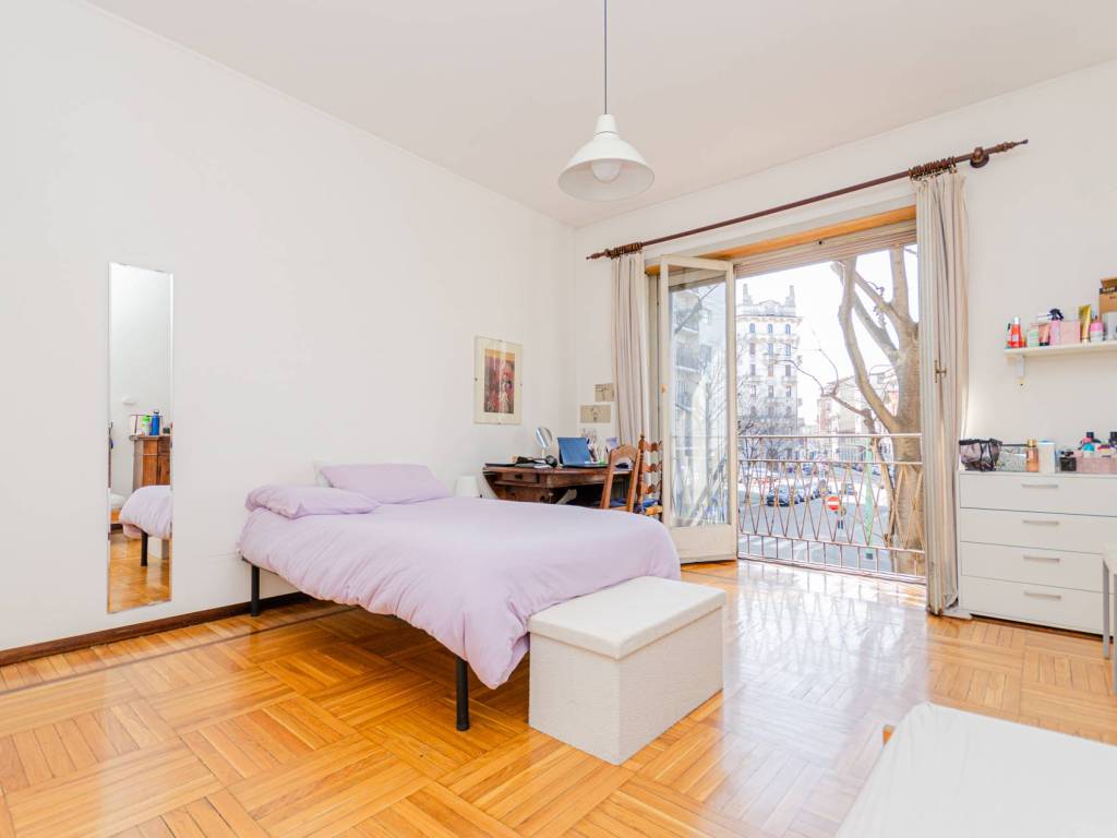 appartamento in vendita a Milano in zona Isola