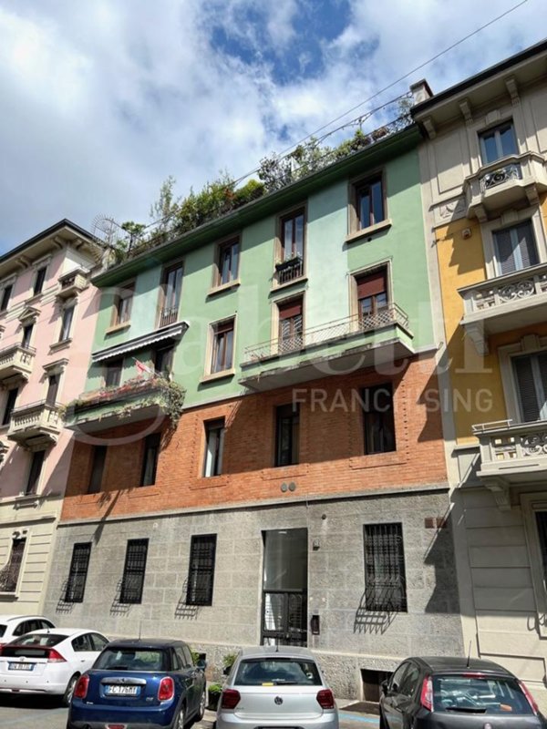 appartamento in vendita a Milano