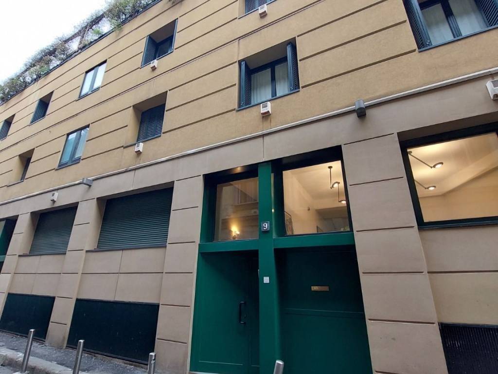 appartamento in vendita a Milano in zona Centro Direzionale
