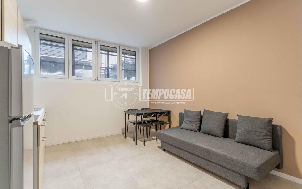 appartamento in vendita a Milano in zona Conchetta