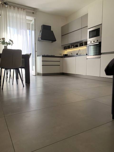 appartamento in vendita a Milano in zona Lambrate