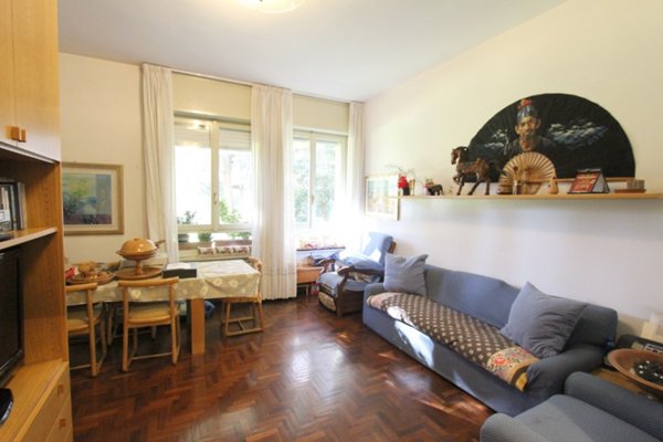 appartamento in vendita a Milano in zona Barona