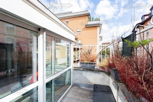 appartamento in vendita a Milano in zona Casoretto