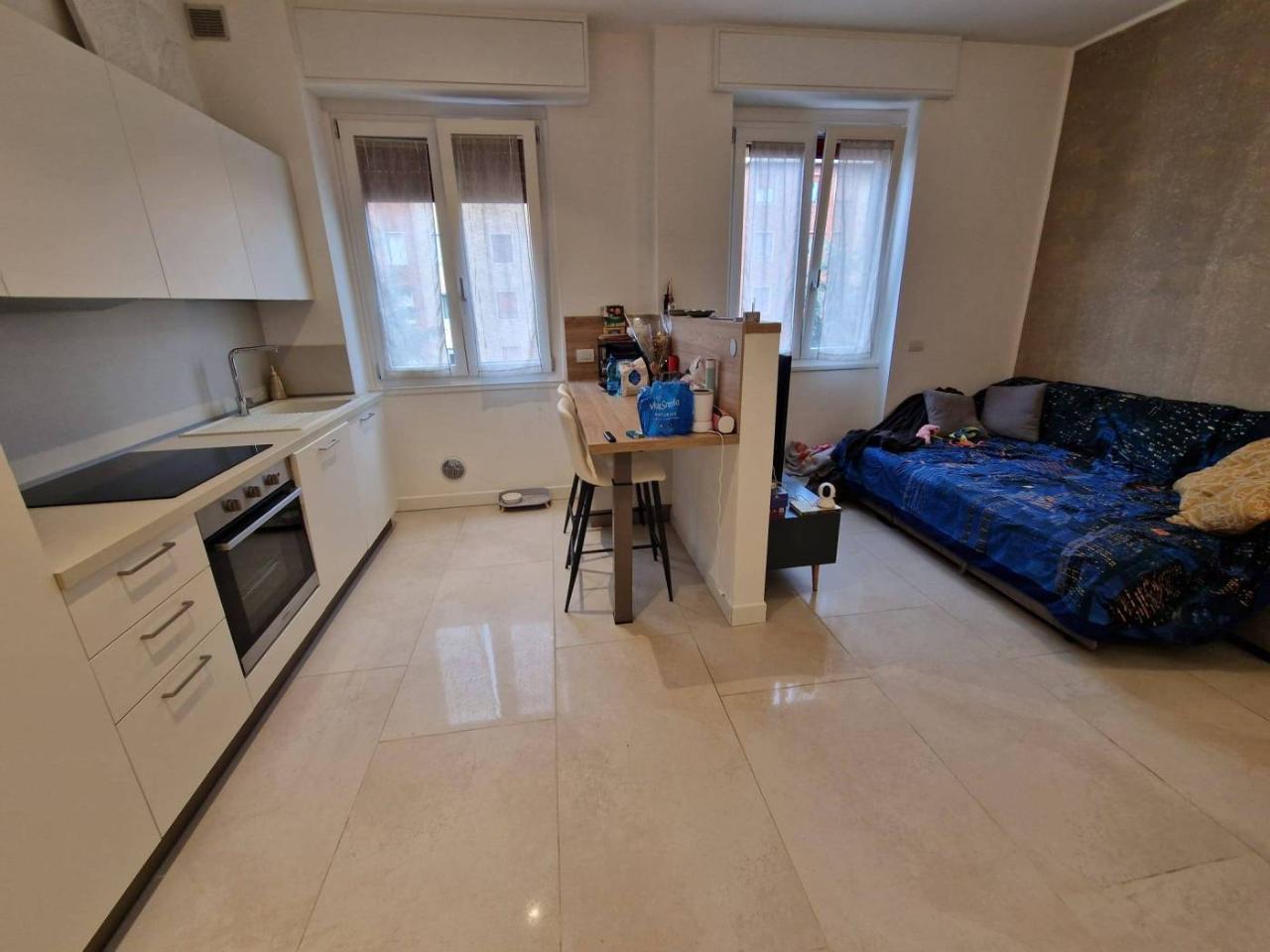 appartamento in vendita a Milano in zona Corvetto