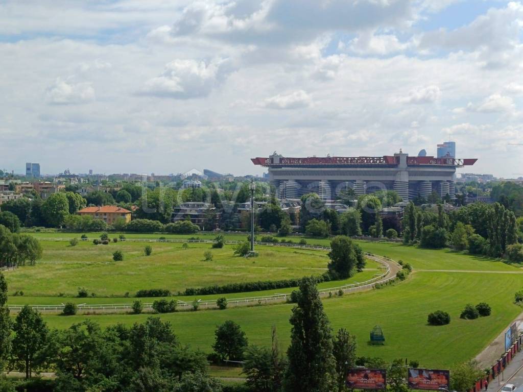 appartamento in vendita a Milano in zona Figino