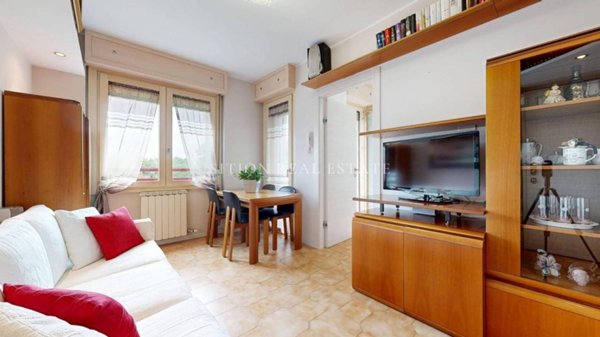 appartamento in vendita a Milano in zona Quarto Oggiaro