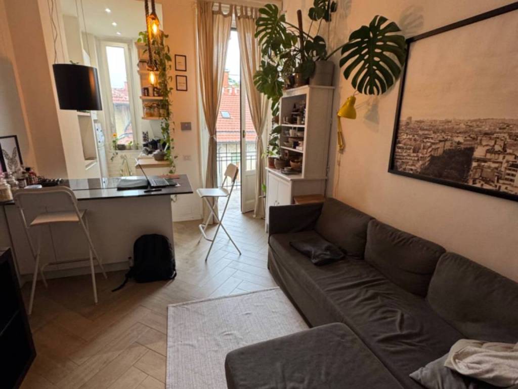appartamento in vendita a Milano in zona Chiesa Rossa