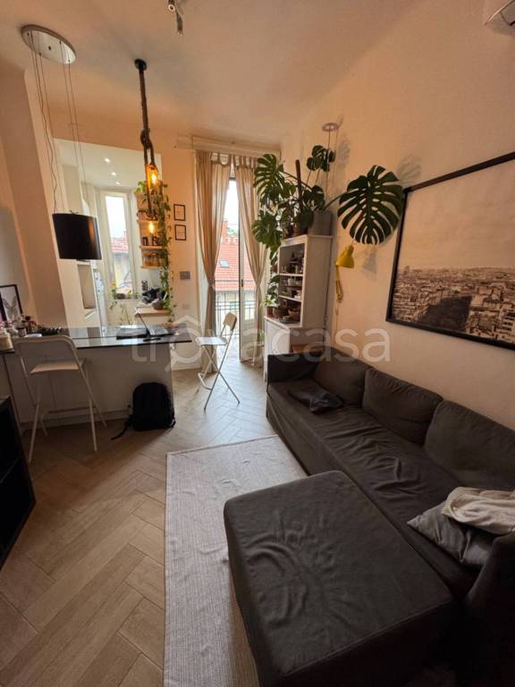 appartamento in vendita a Milano in zona Stadera