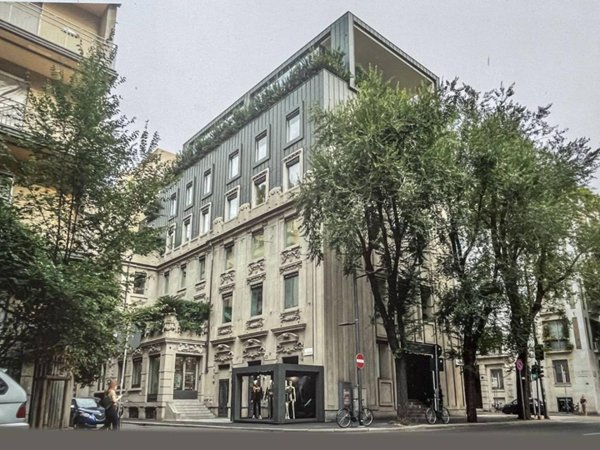 appartamento in vendita a Milano in zona Brera