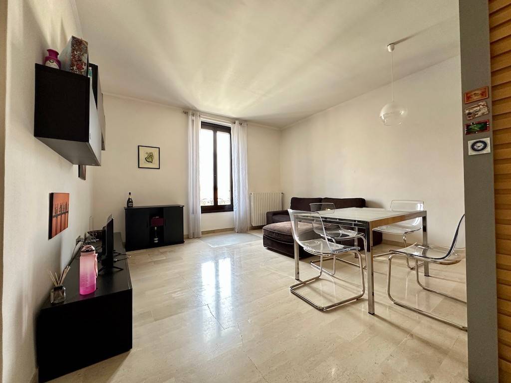 appartamento in vendita a Milano in zona Chiesa Rossa