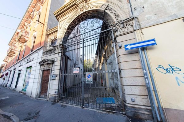 appartamento in vendita a Milano in zona Baggio