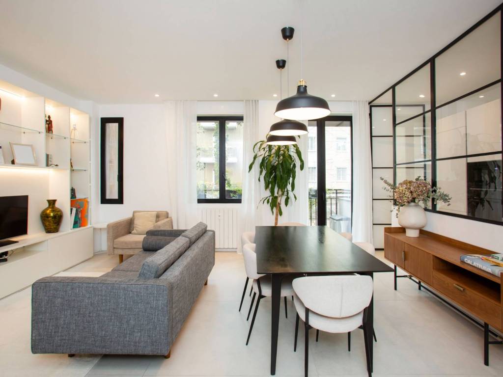 appartamento in vendita a Milano in zona Isola