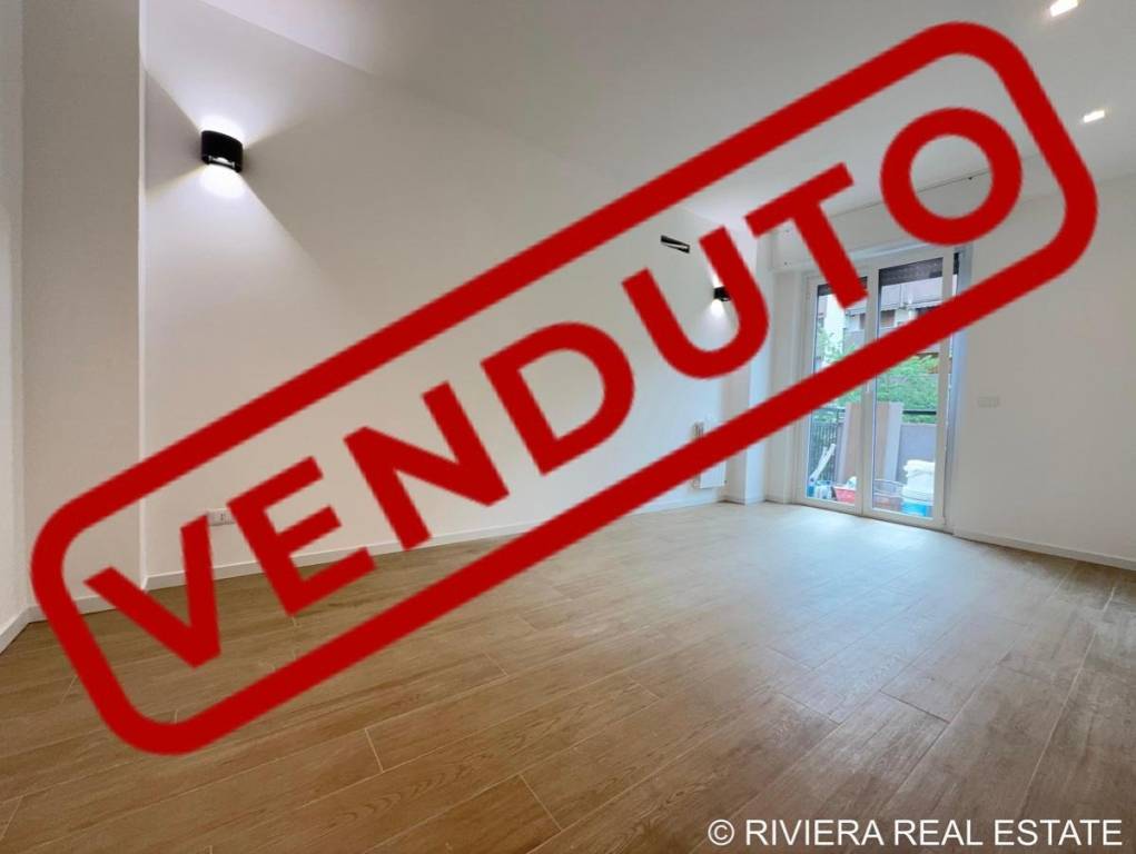 appartamento in vendita a Milano in zona Sempione