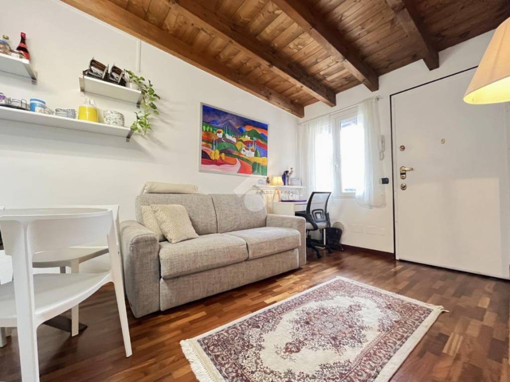 appartamento in vendita a Milano in zona Bovisa