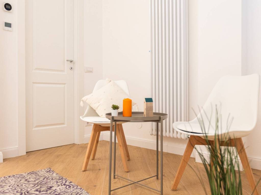 appartamento in vendita a Milano in zona Bocconi