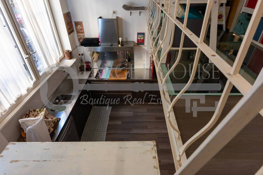 appartamento in vendita a Milano in zona Porta Venezia