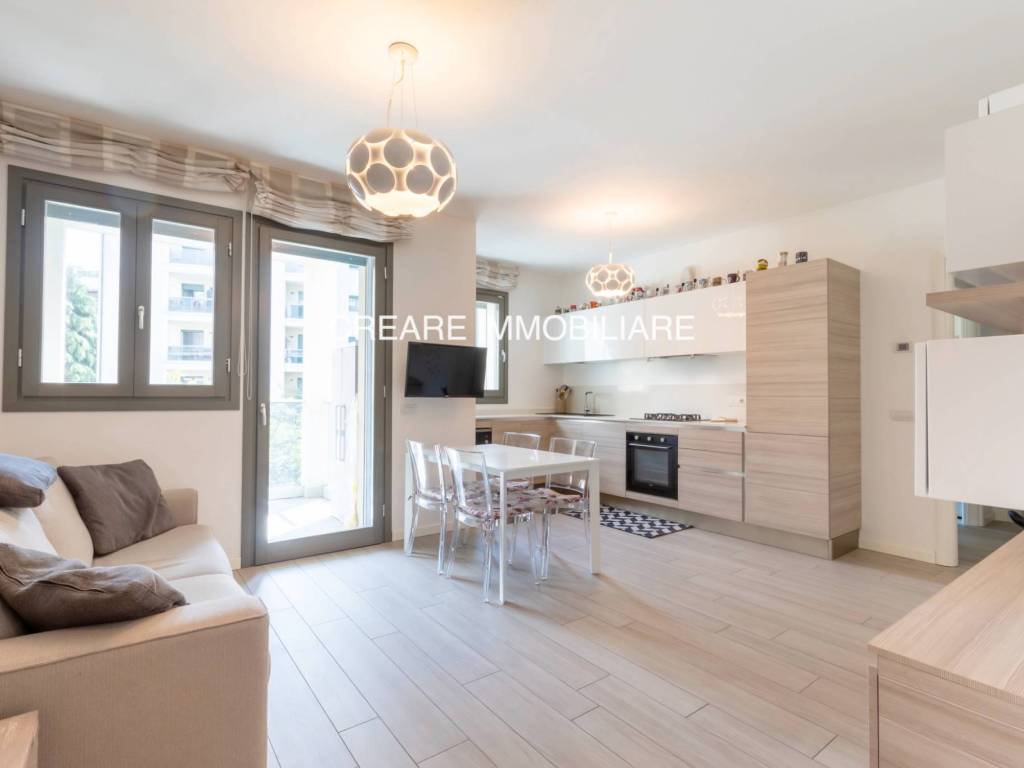 appartamento in vendita a Milano in zona Vigentino