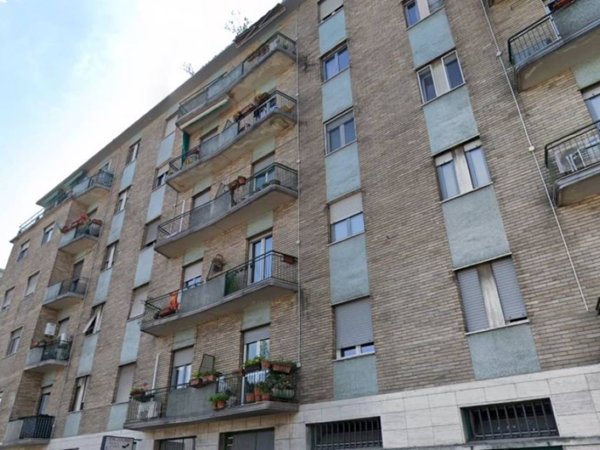 appartamento in vendita a Milano in zona Rottole