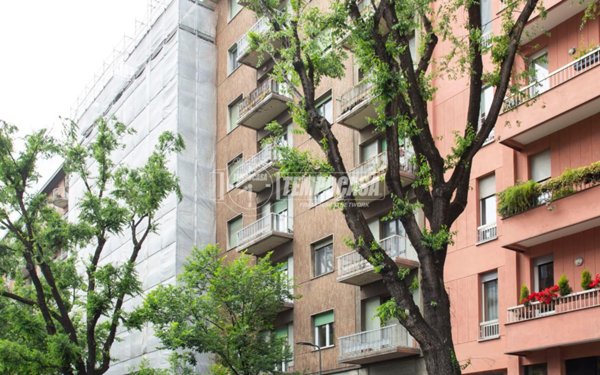 appartamento in vendita a Milano in zona Porta Vigentina